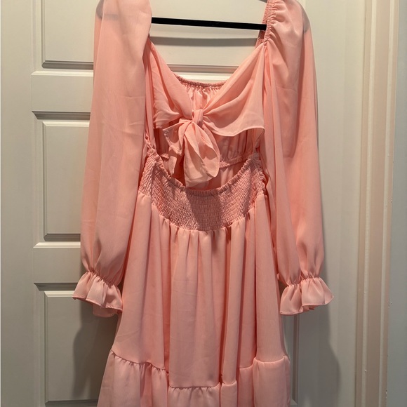 Charming Pink women’s Dress - Picture 2 of 2